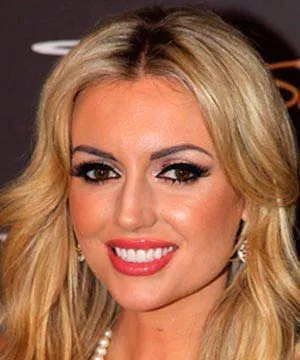 Розанна Дэвисон (Rosanna Davison)