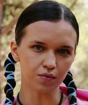 Влада Золотова
