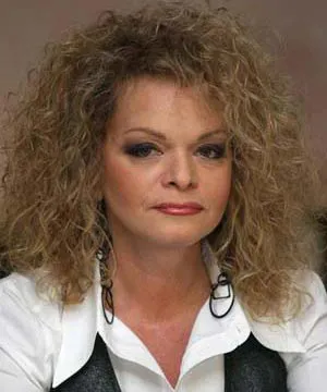 Лариса Долина