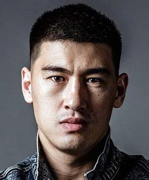 Дмитрий Бивол