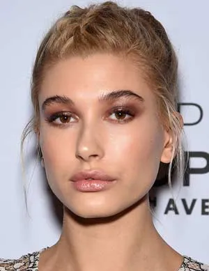 Хейли Болдуин (Hailey Baldwin)