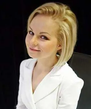 Алиса Вокс