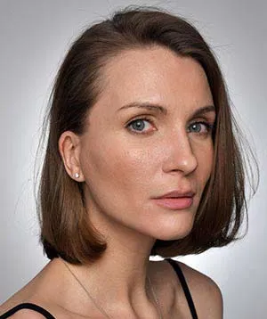 Яна Захарова (актриса)