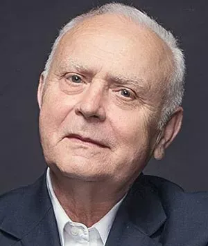Валентин Елизарьев