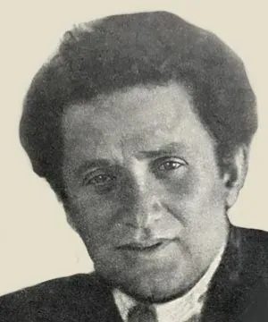 Григорий Зиновьев