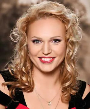 Алла Довлатова