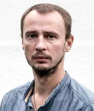Илья Ждаников