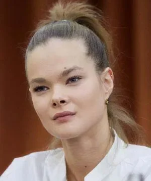 Анна Исаева