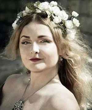 Елена Задорнова