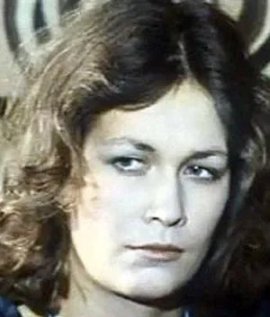 Карина Золотова