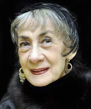 Лариса Дмитриева