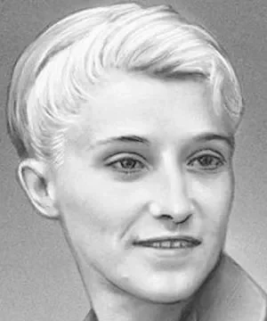 Полина Астахова