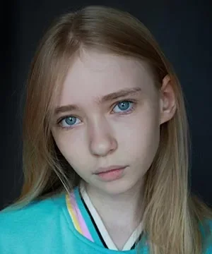 Полина Бах