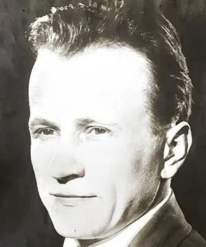 Александр Веселков
