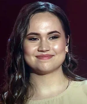 Яна Габбасова