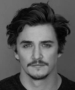 Кайл Галлнер (Kyle Gallner)