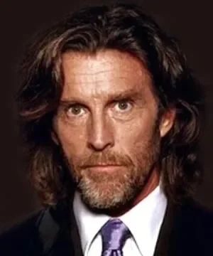 Джон Гловер (John Glover)