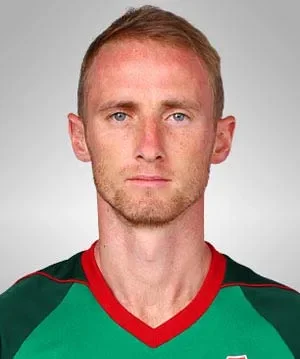 Владислав Игнатьев (футболист)
