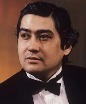 Алибек Днишев
