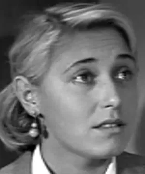 Нина Емельянова